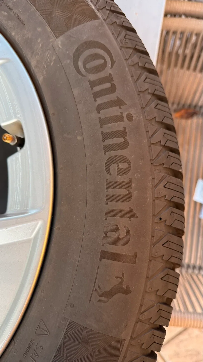 Audi Q3 alloy wheels image indicator(3)