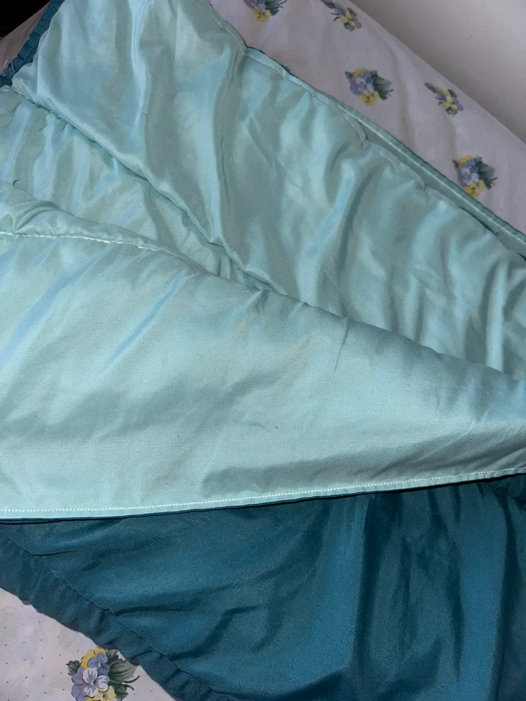 Teal King Size Comforter image indicator(2)