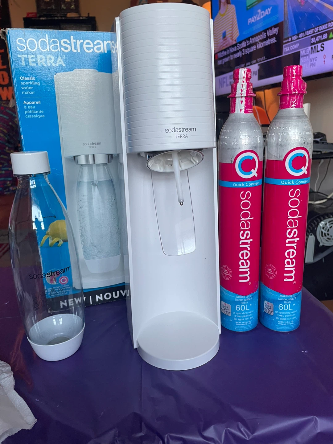 SodaStream Terra with 3 CO2 Canisters