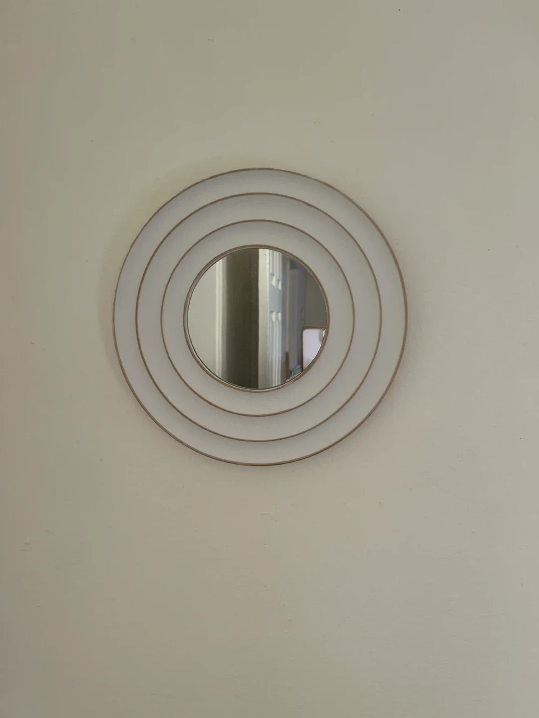Round Wall Mirror thumbnail