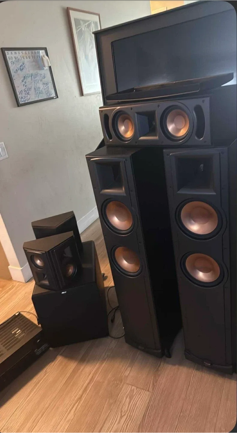 Klipsch Home Theatre Speaker Set
