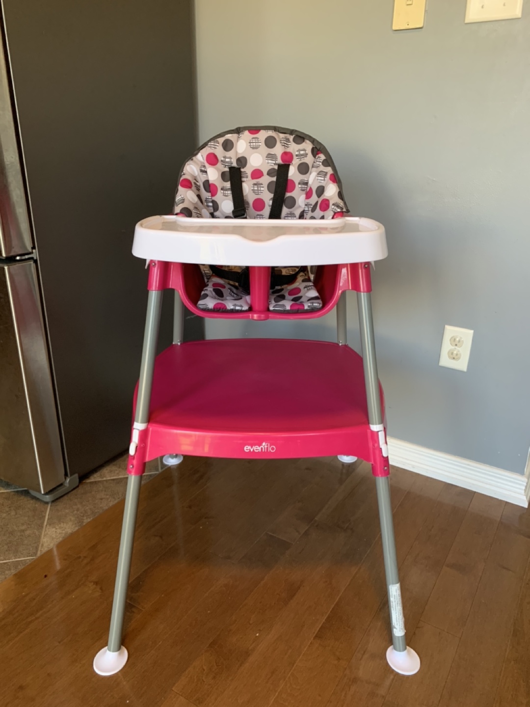 Evenflo convertible High Chair