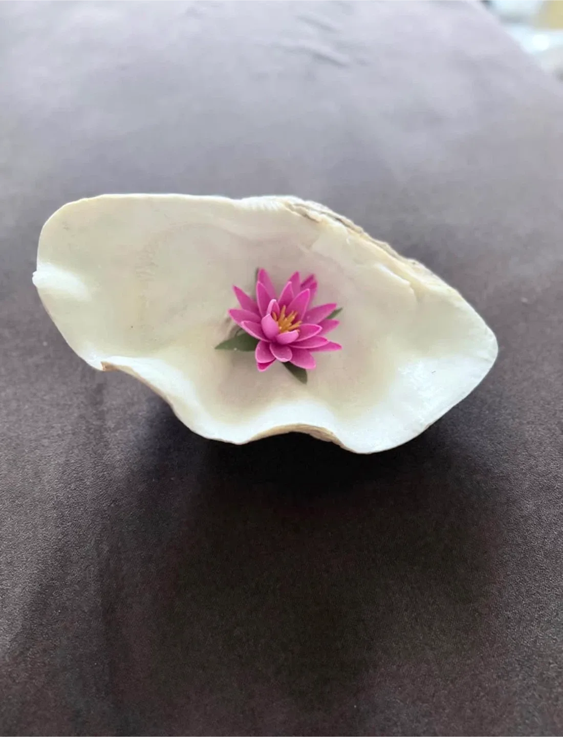 Decorative Seashell with Flower thumbnail