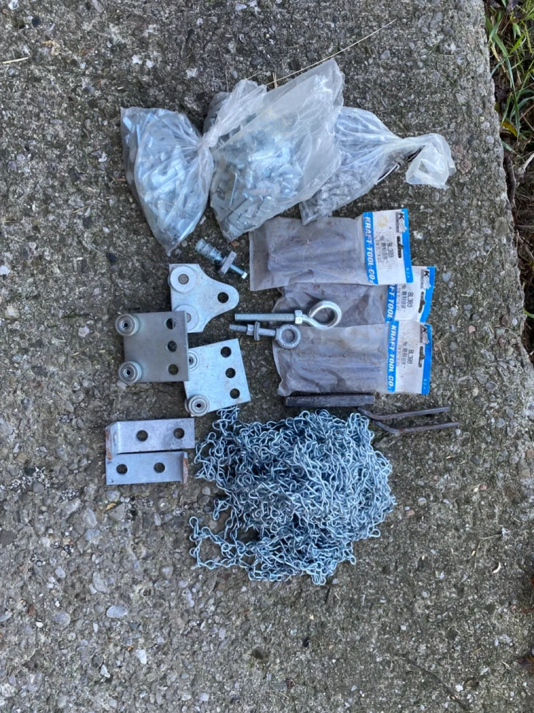 Mixed Hardware Lot - Chain, Brackets, Bolts image indicator(2)