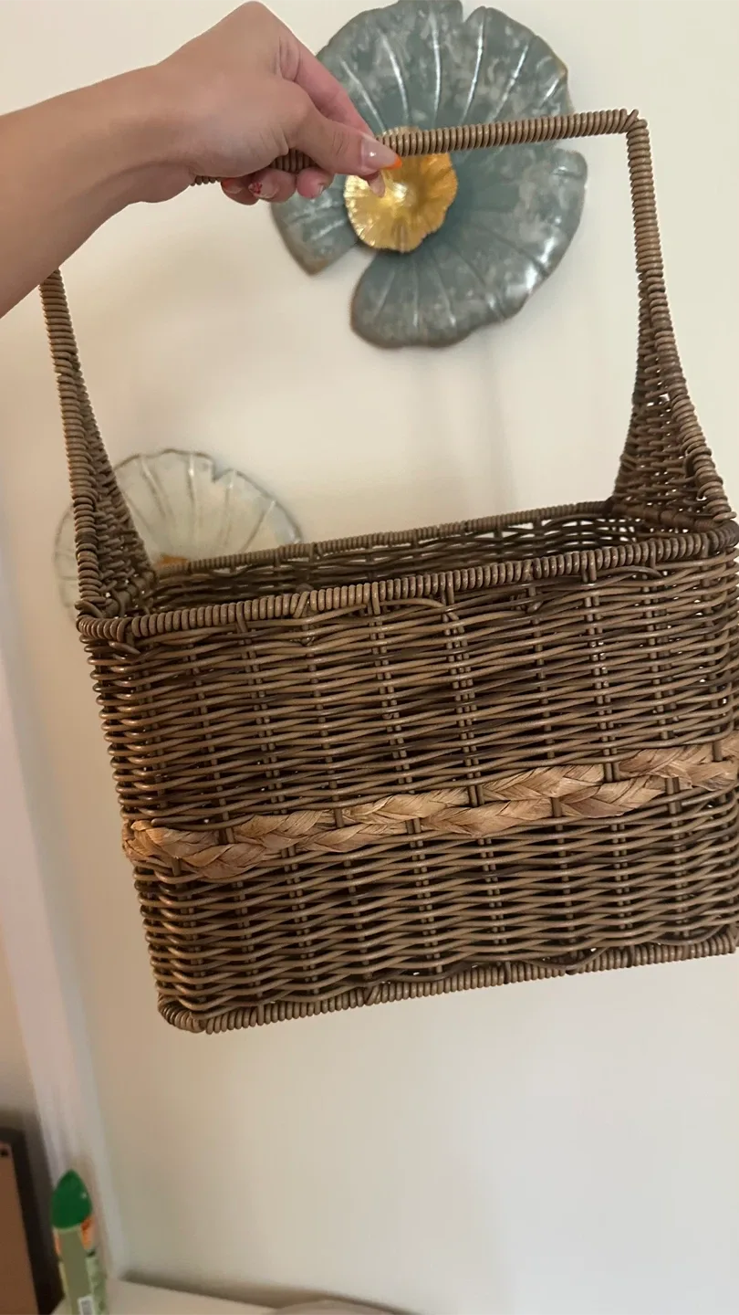 Wicker Basket with Handle thumbnail