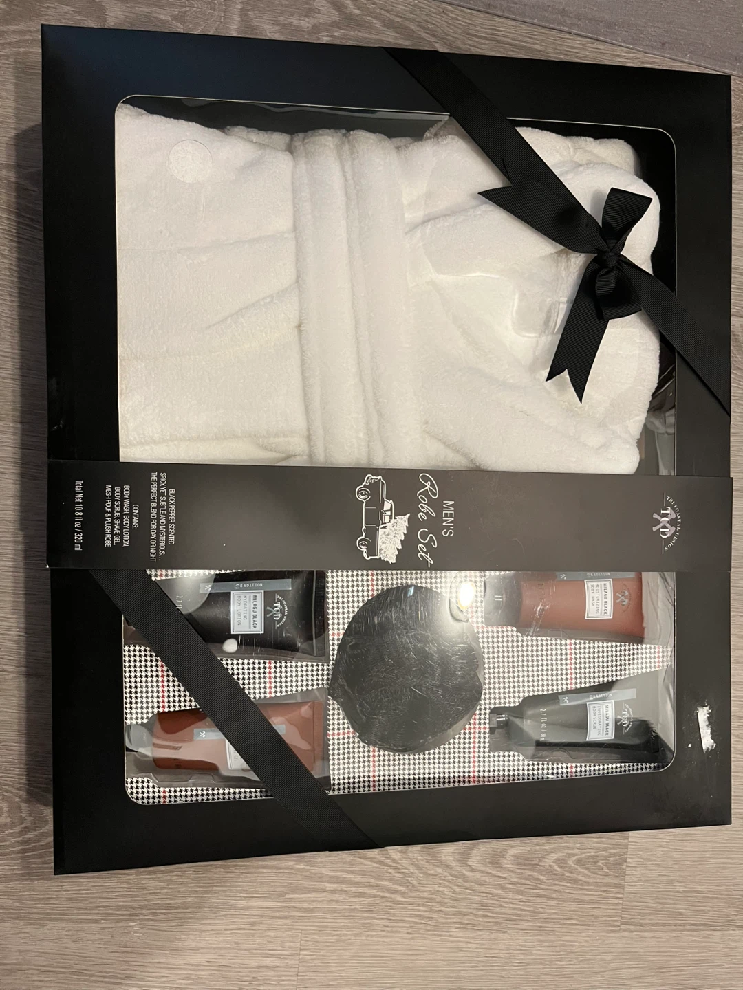 TCD Men's Robe Set - New in Box
