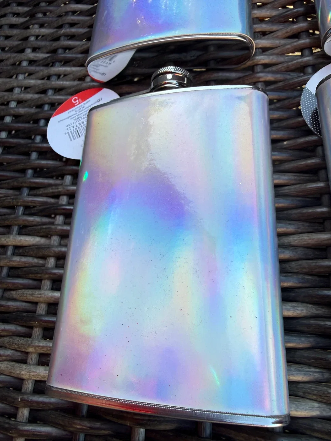 4 New Iridescent Flasks image indicator(2)