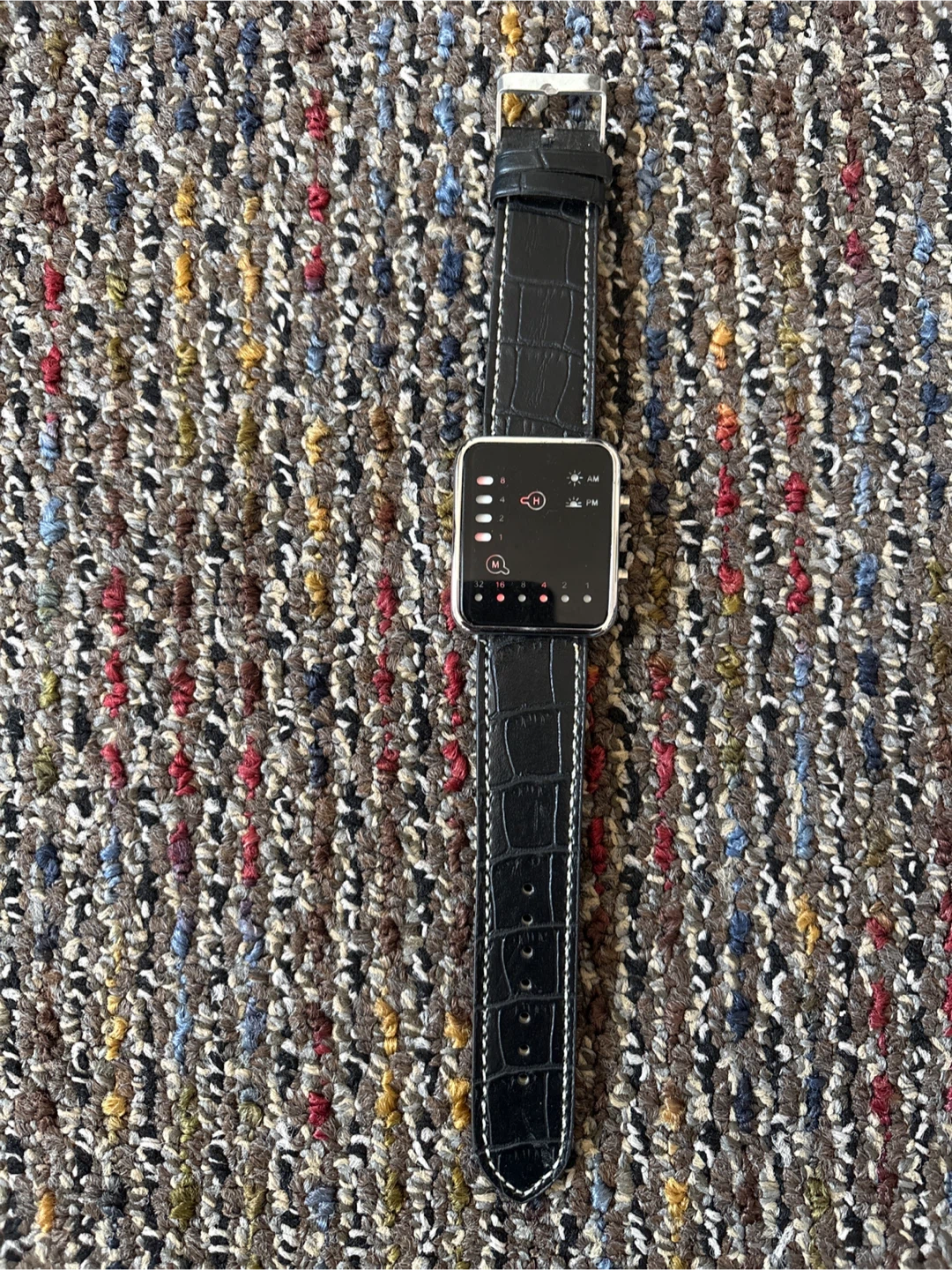 LED Binary Digital Watch - photo 2