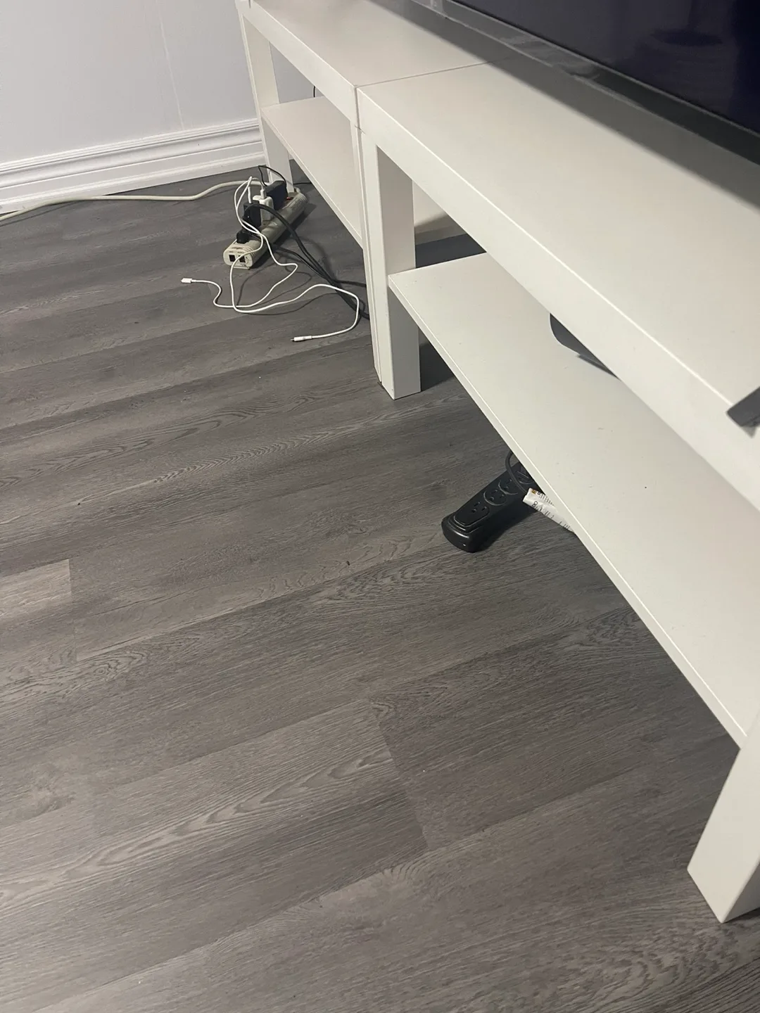 IKEA Lack TV Stand - White image indicator(2)