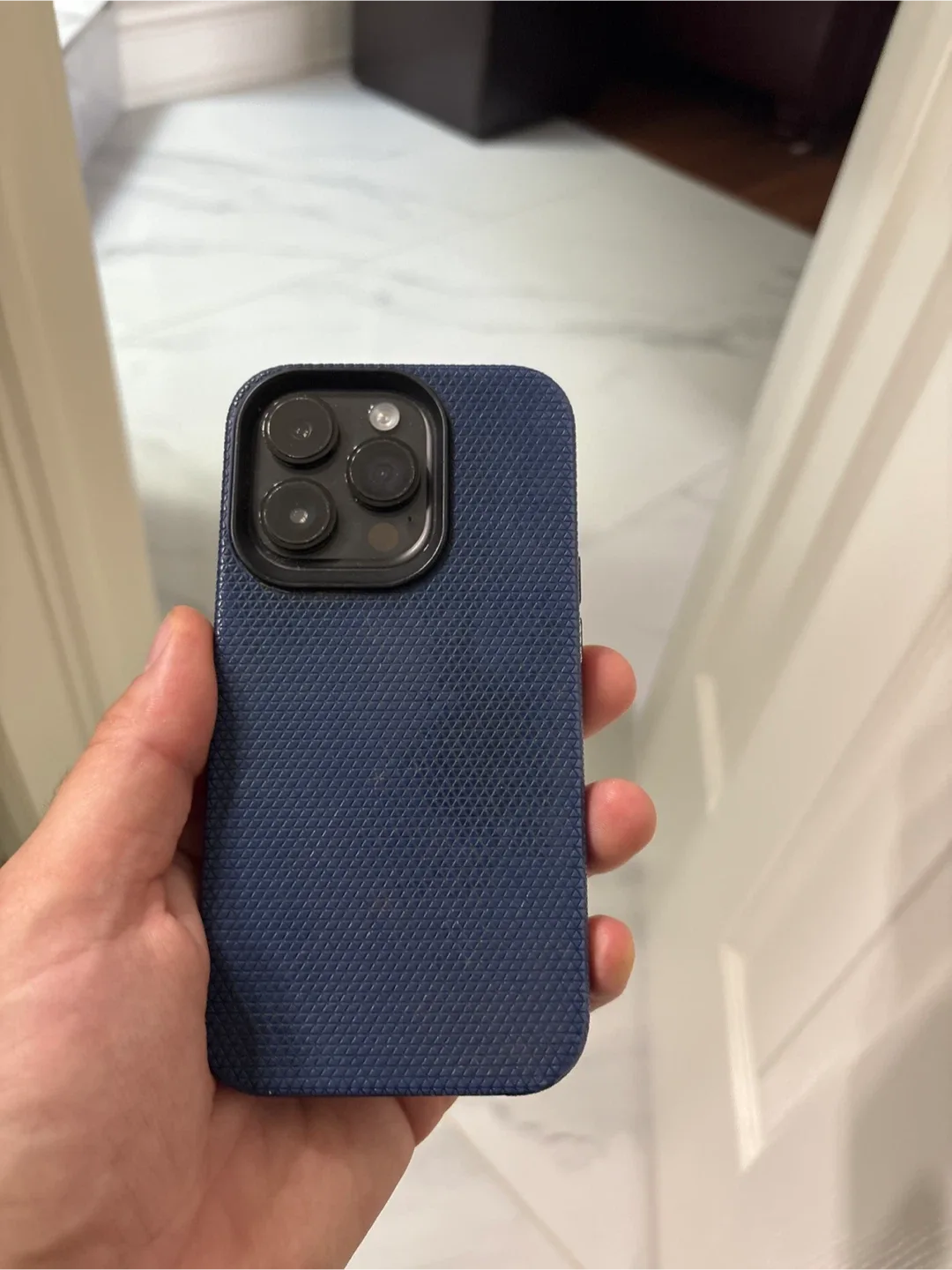 iPhone 14 Pro image indicator(2)