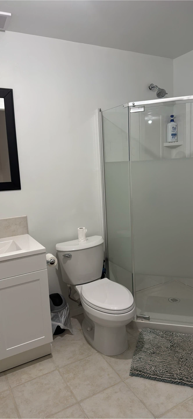 Private One bedroom - photo 2
