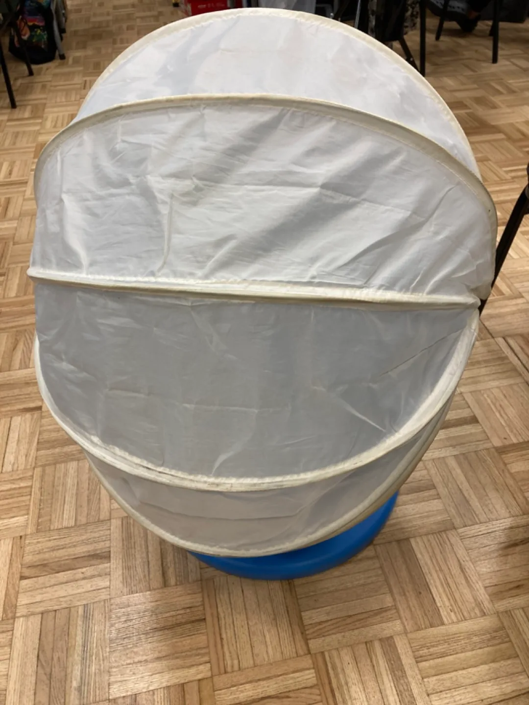 IKEA PS LÖMSK kids Swivel Chairs image indicator(2)