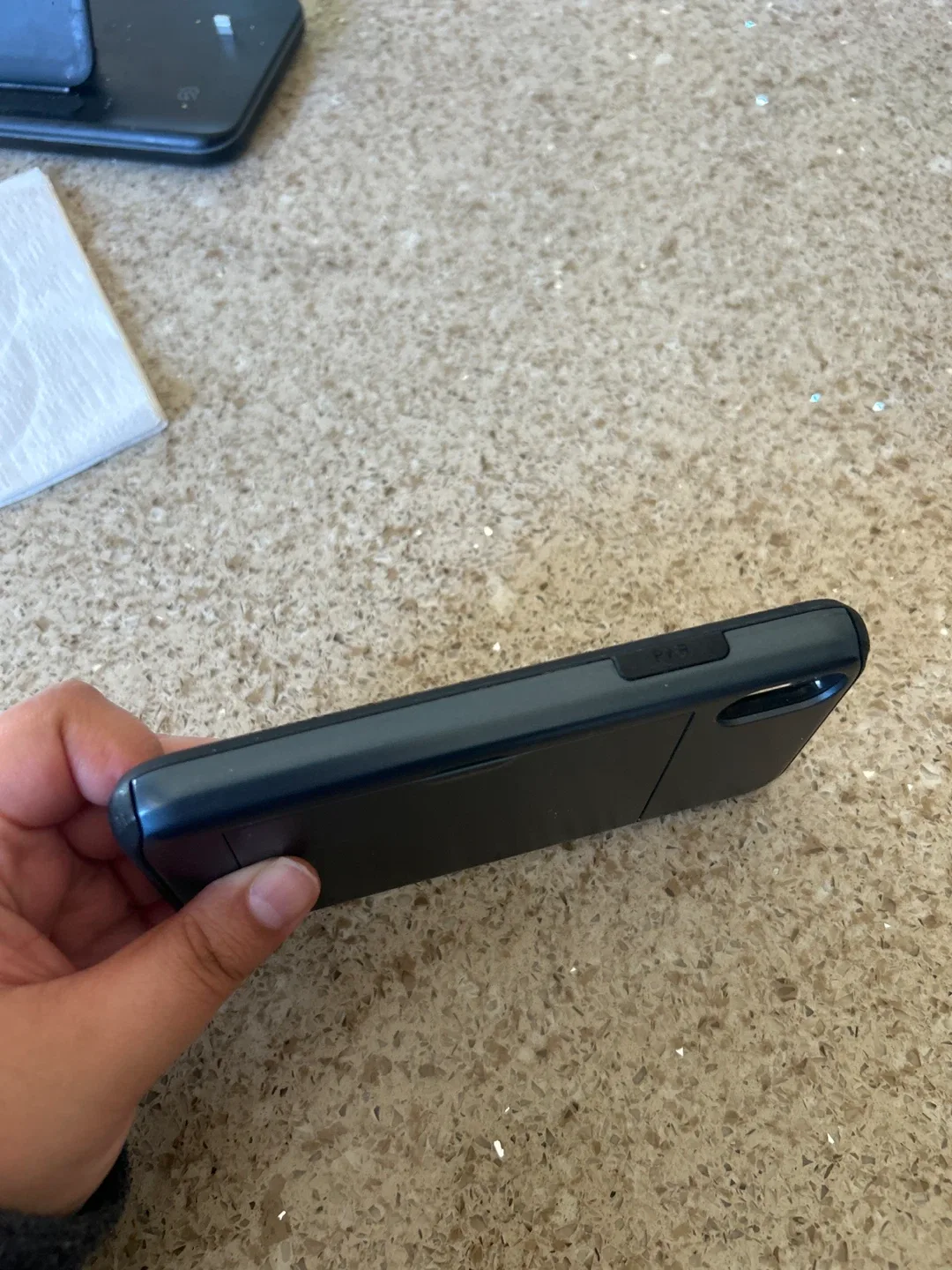 Spigen iPhone X Case - Card Holder image indicator(4)