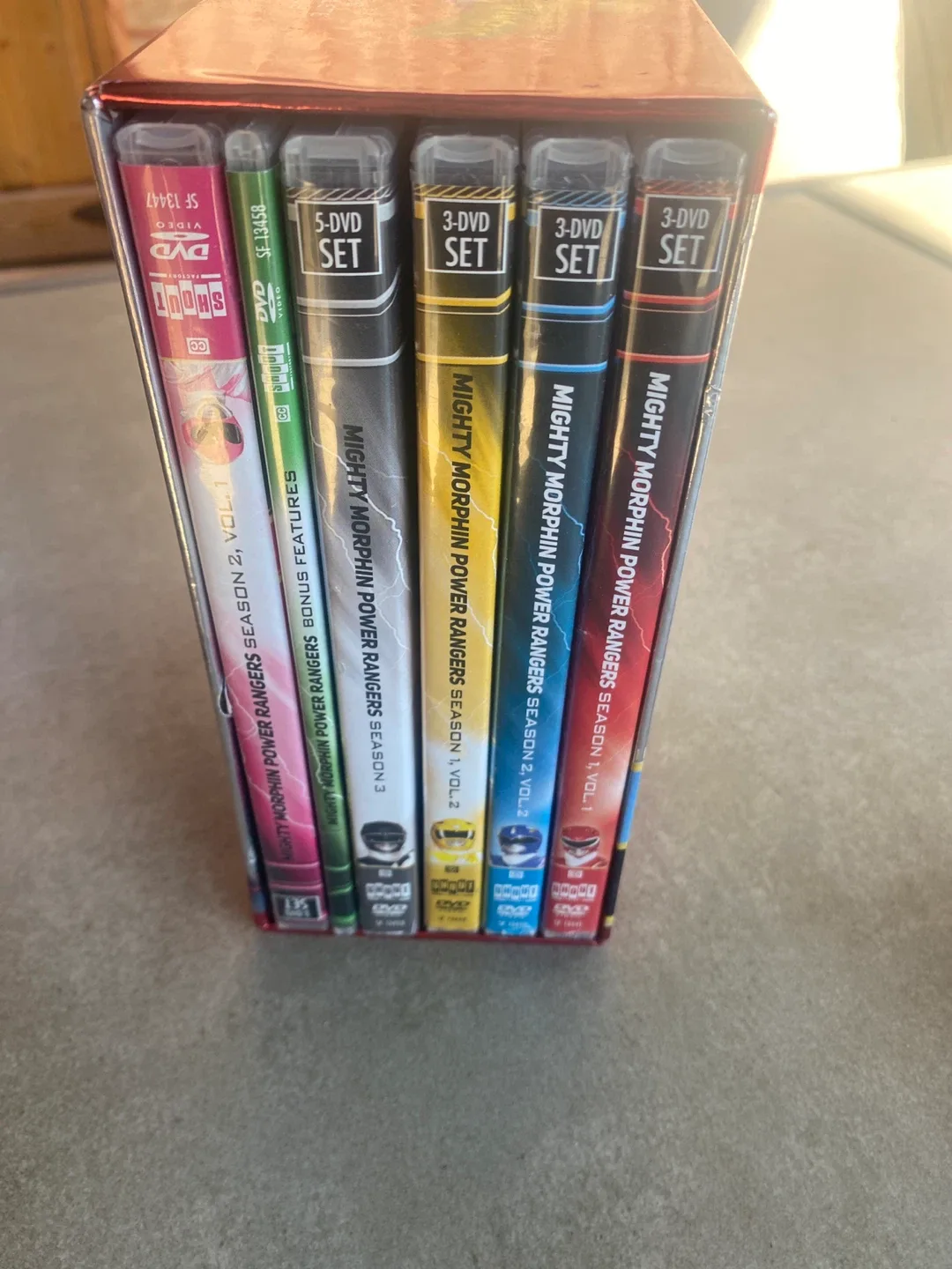 Mighty Morphin Power Rangers: The Complete Series 19-DVD Set image indicator(2)