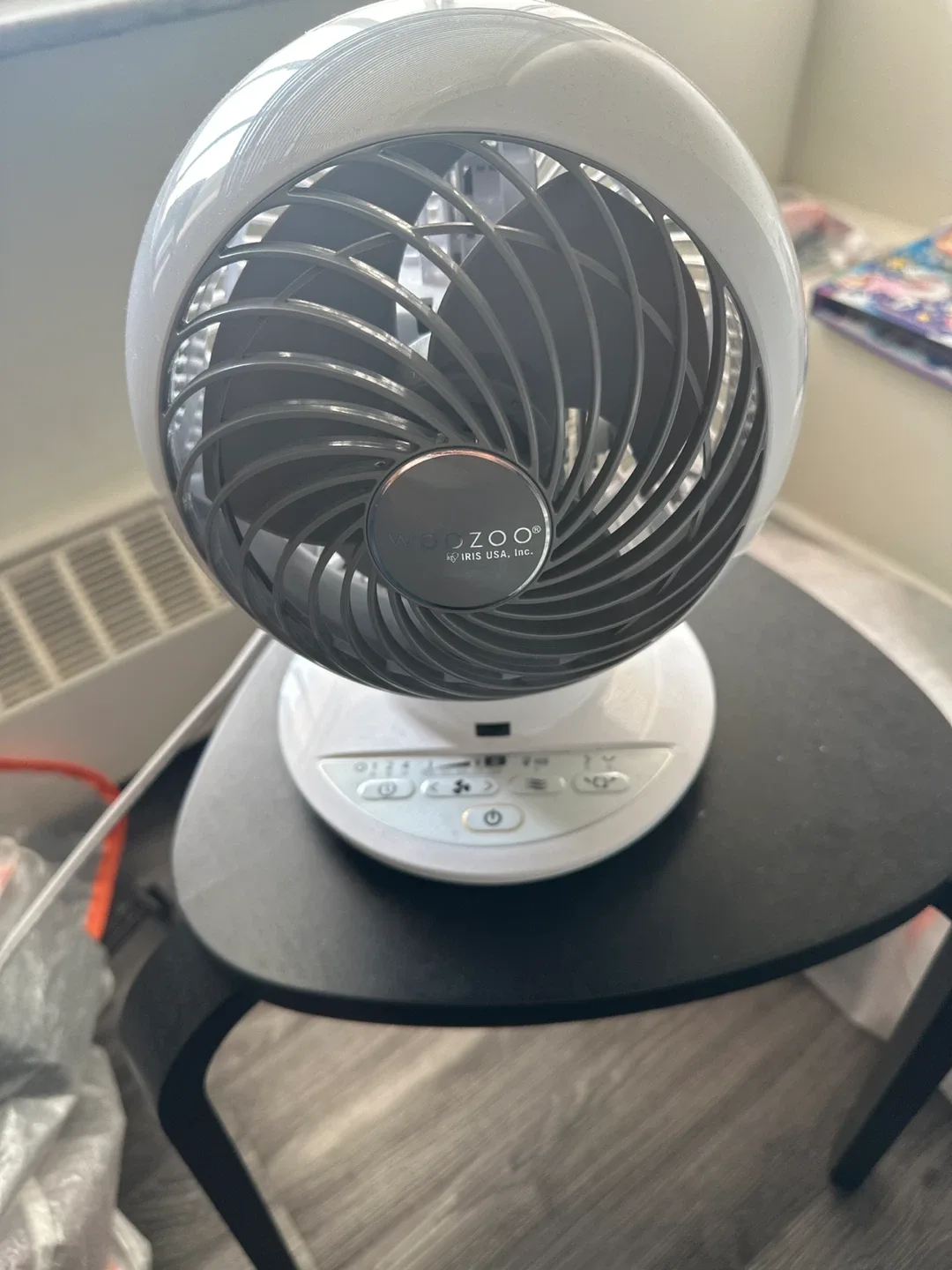 WOOZOO Globe Fan - Powerful & Quiet image indicator(2)