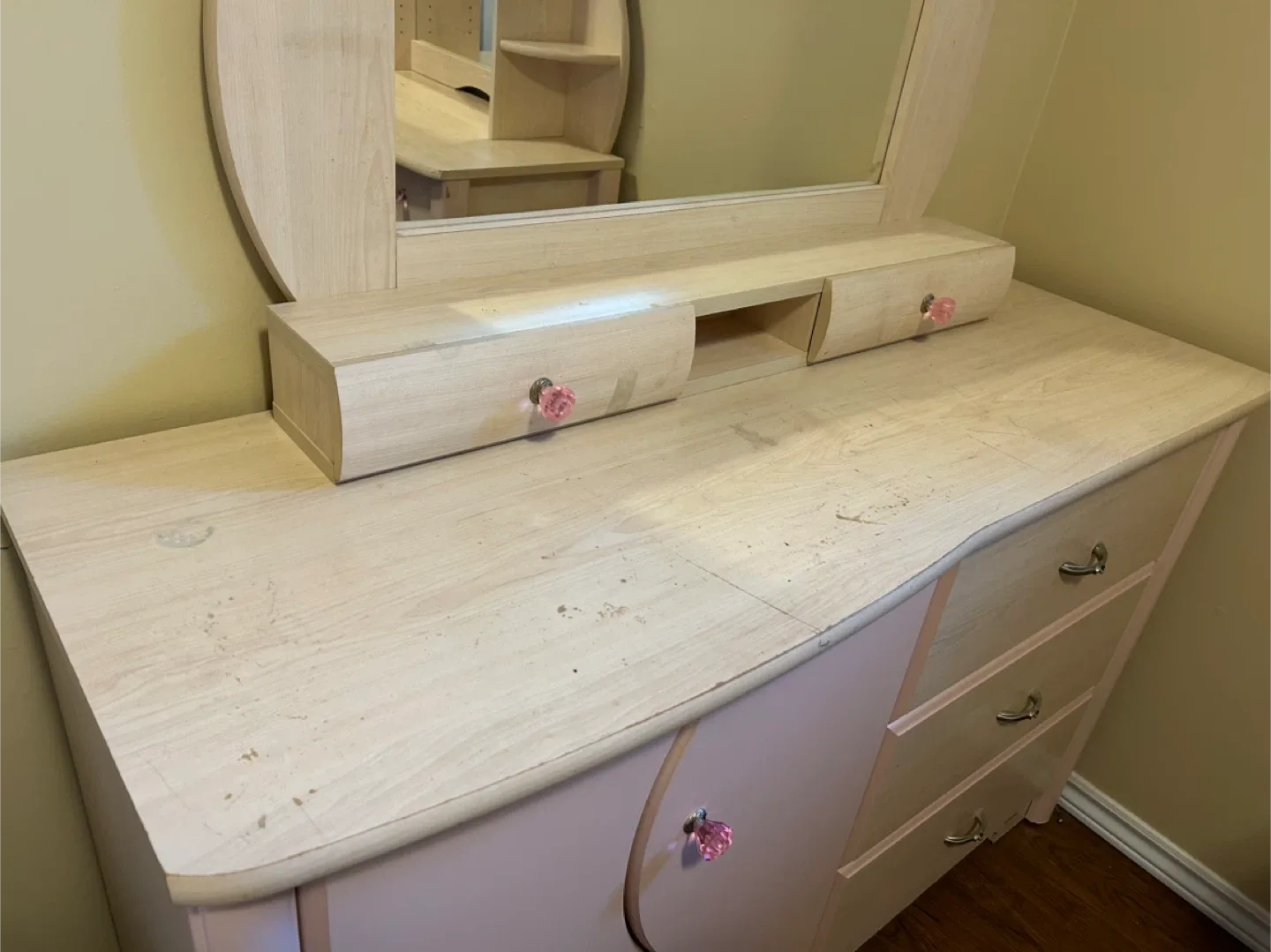 Pink bedroom set with vanity, dresser, bed frame, and mattress image indicator(5)