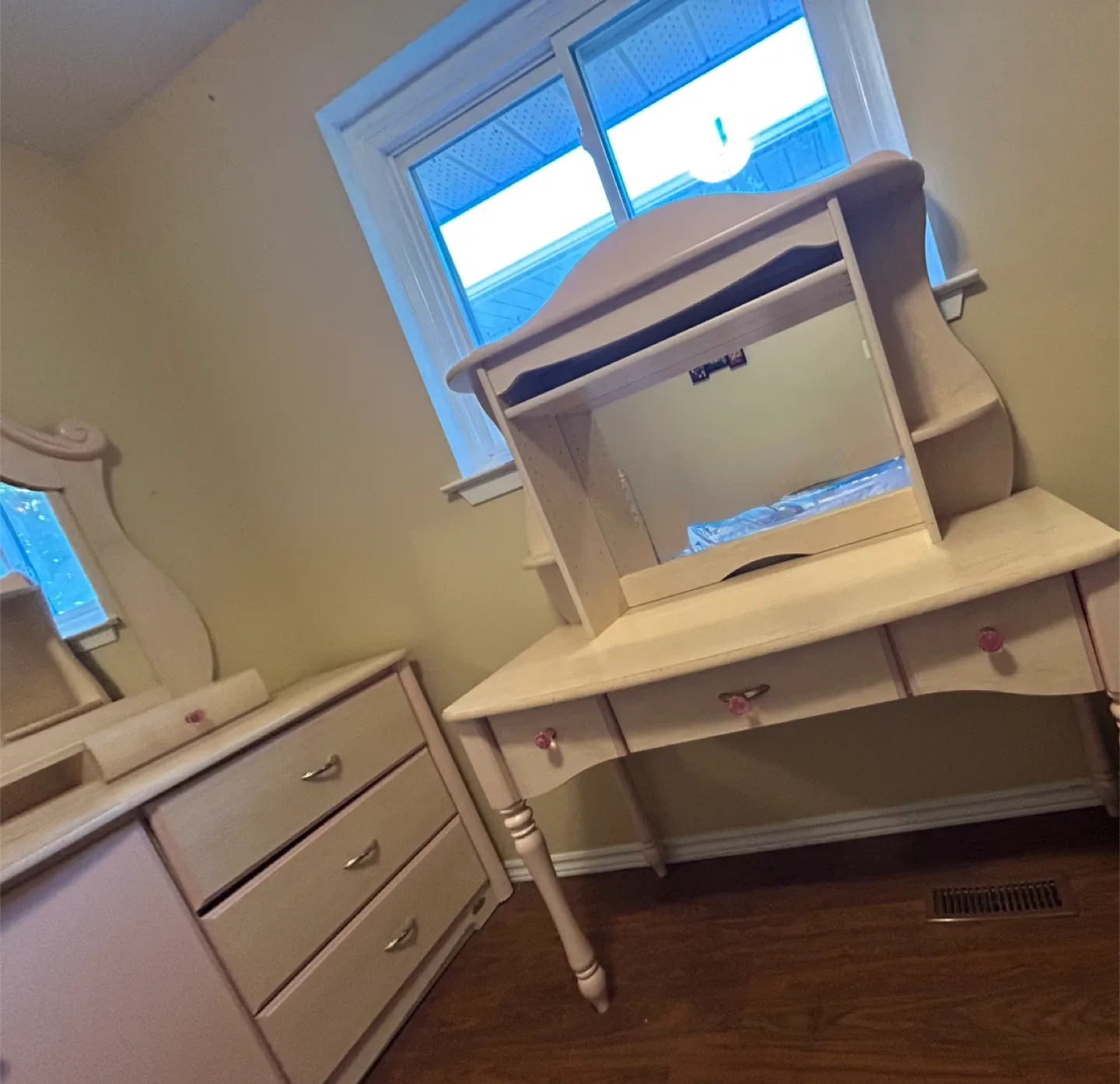 Pink bedroom set with vanity, dresser, bed frame, and mattress image indicator(8)