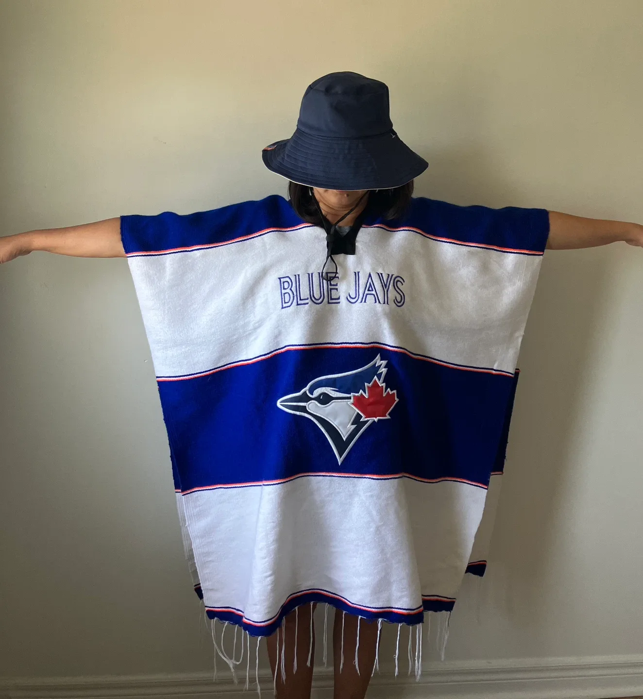 Toronto Blue Jays Poncho image indicator(5)