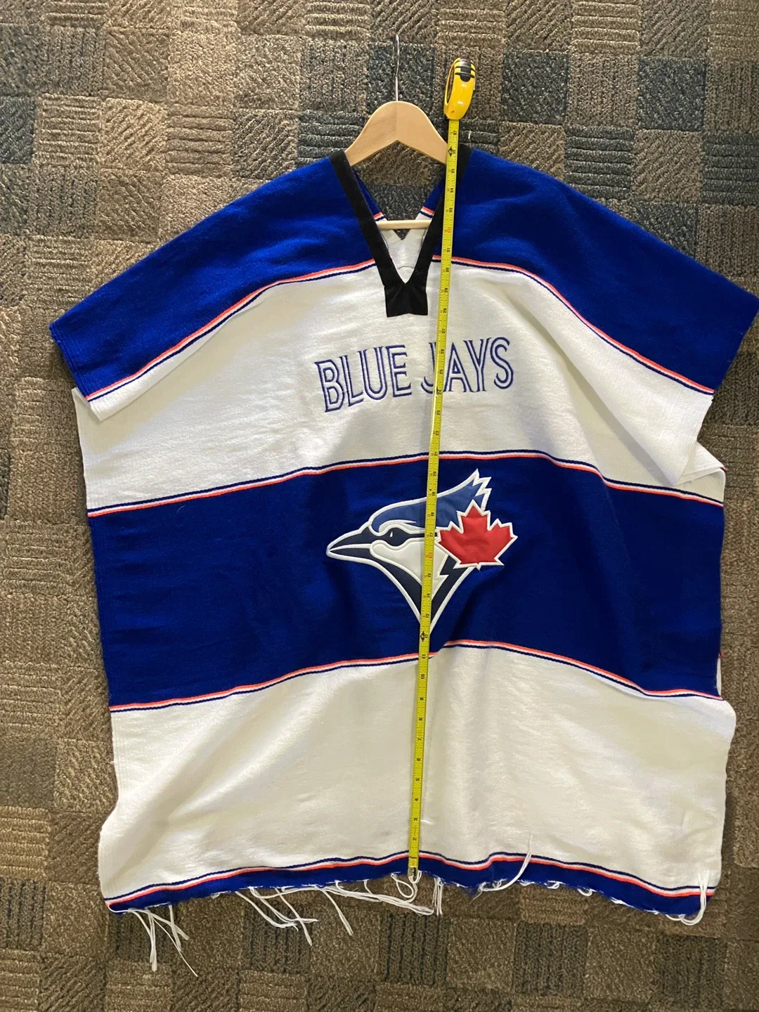Toronto Blue Jays Poncho image indicator(2)