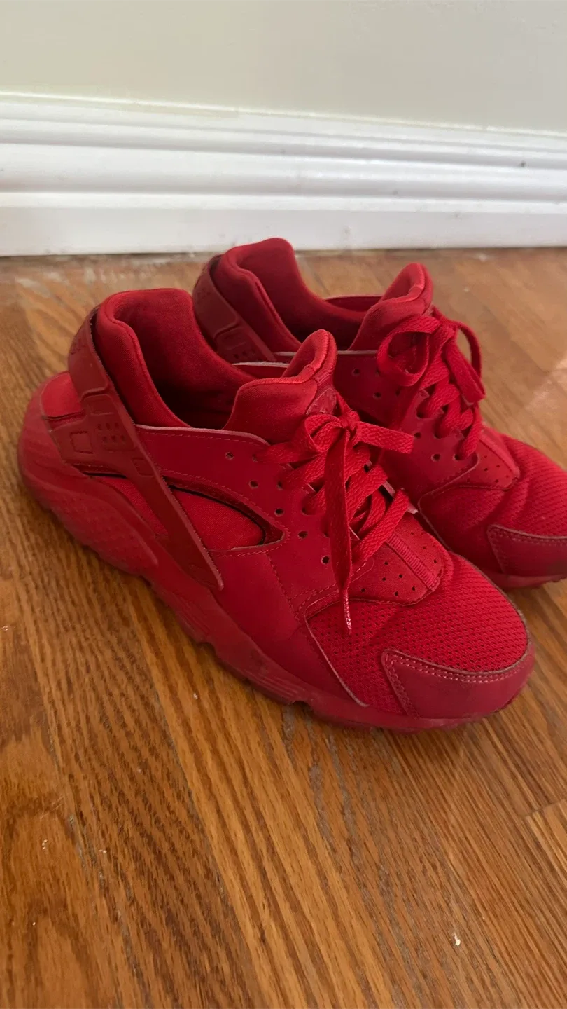 Nike Huarache Red, US Size 8 thumbnail