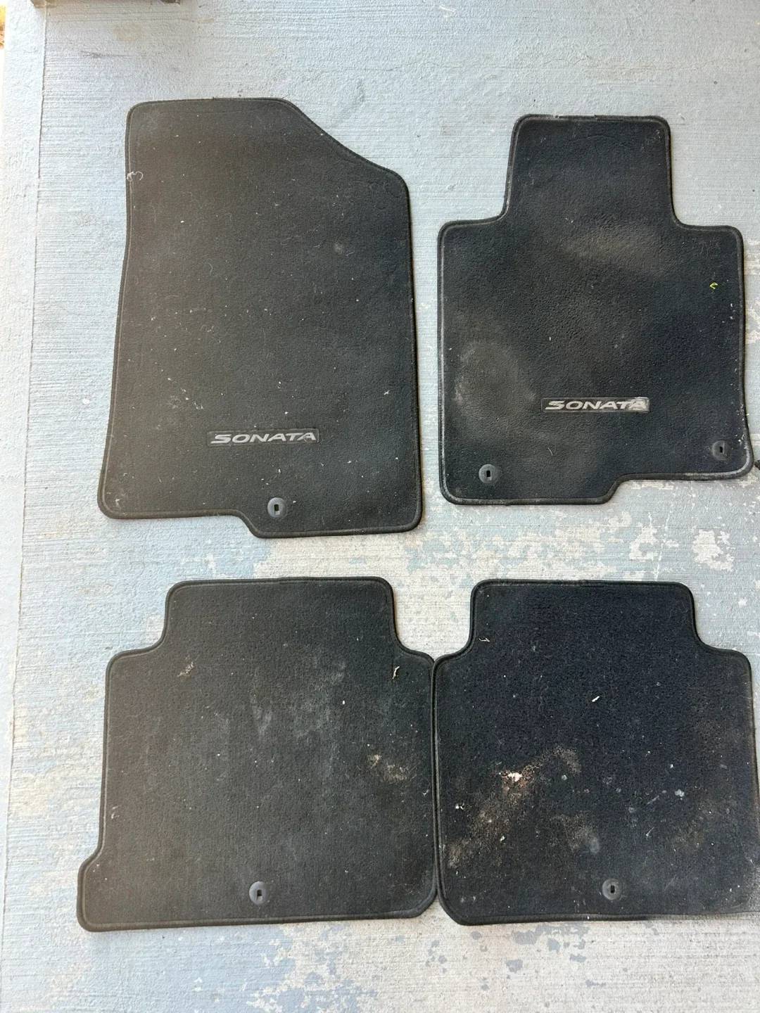 Hyundai Sonata Floor Mats - Full Set image indicator(3)