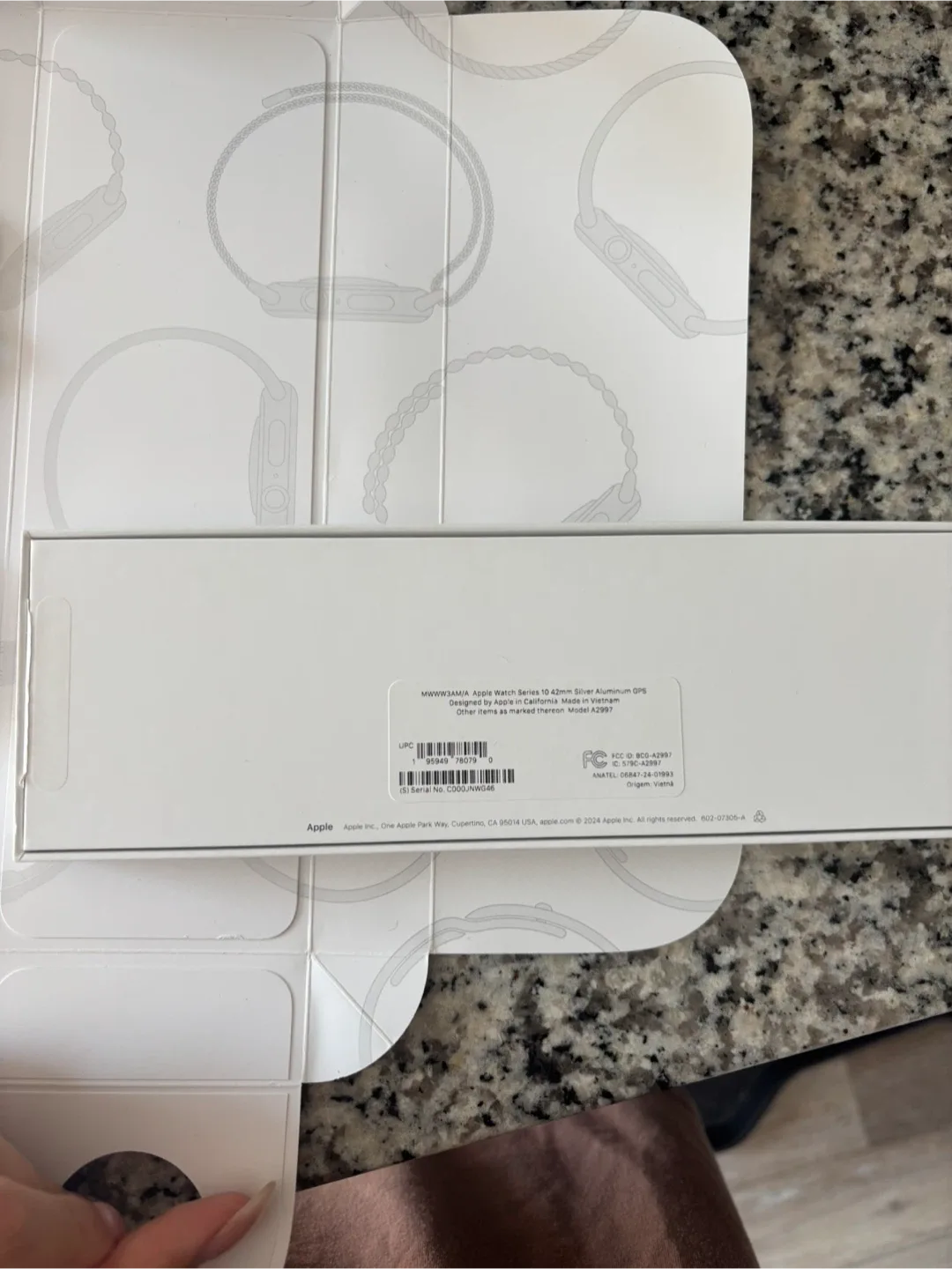 Apple Watch Series 5 (Nike Edition) - Like New! image indicator(2)