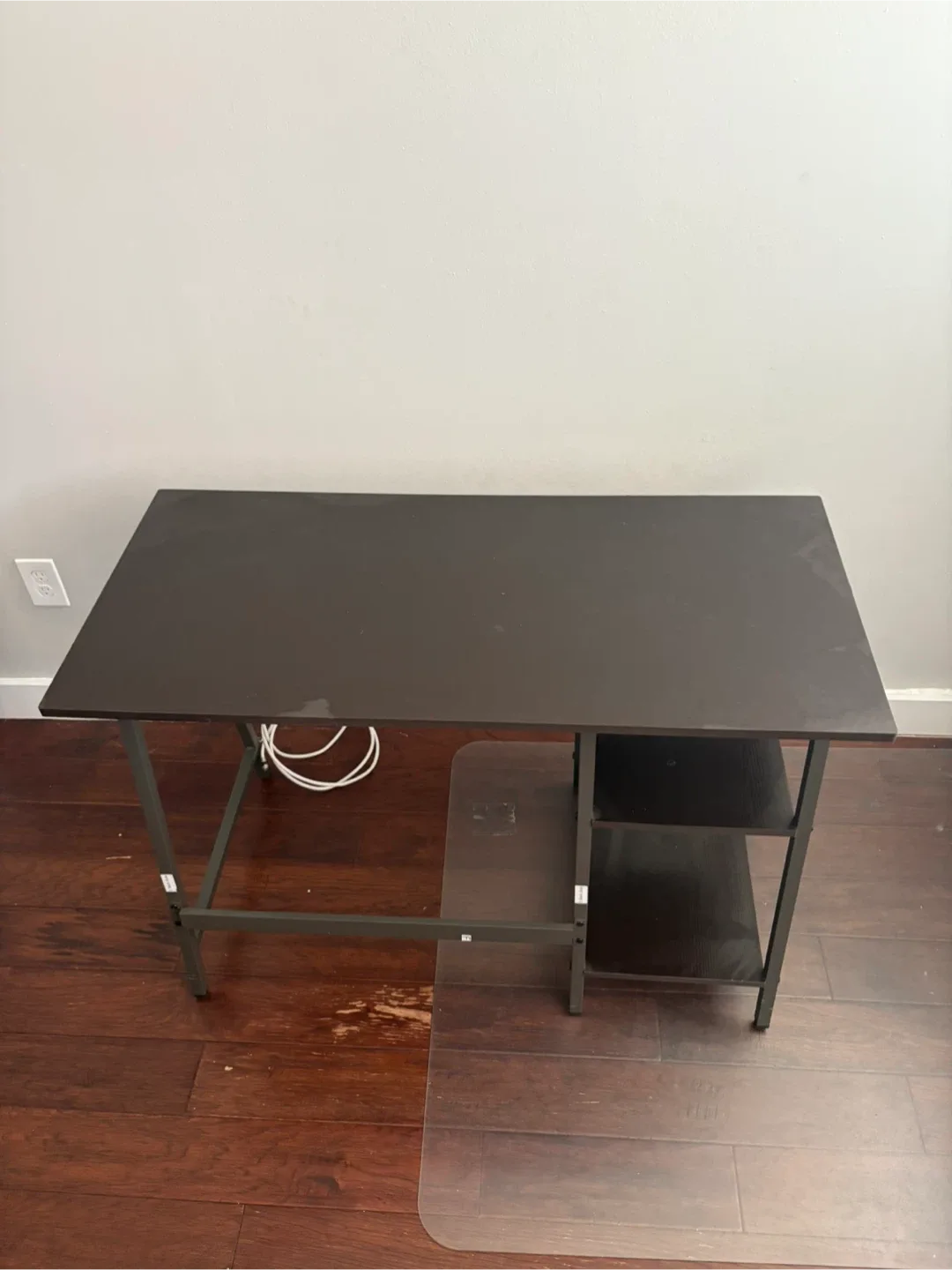 Black Desk with Shelves image indicator(3)