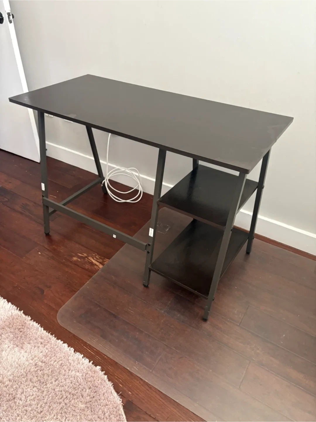 Black Desk with Shelves image indicator(2)