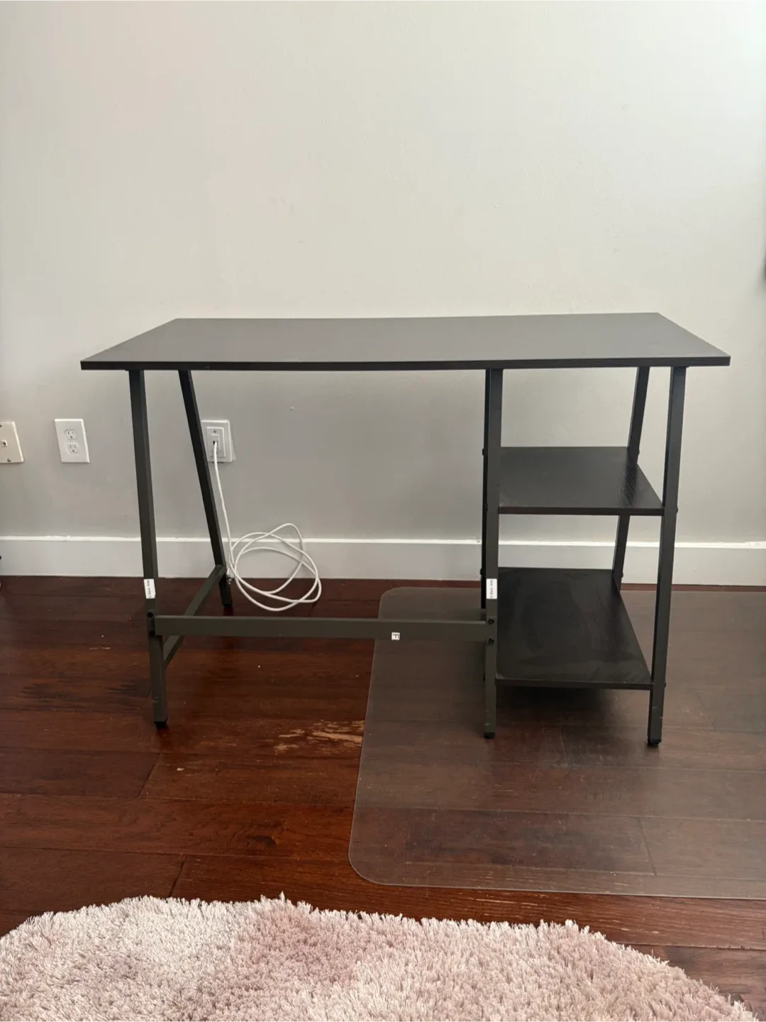 Black Desk with Shelves image indicator(6)
