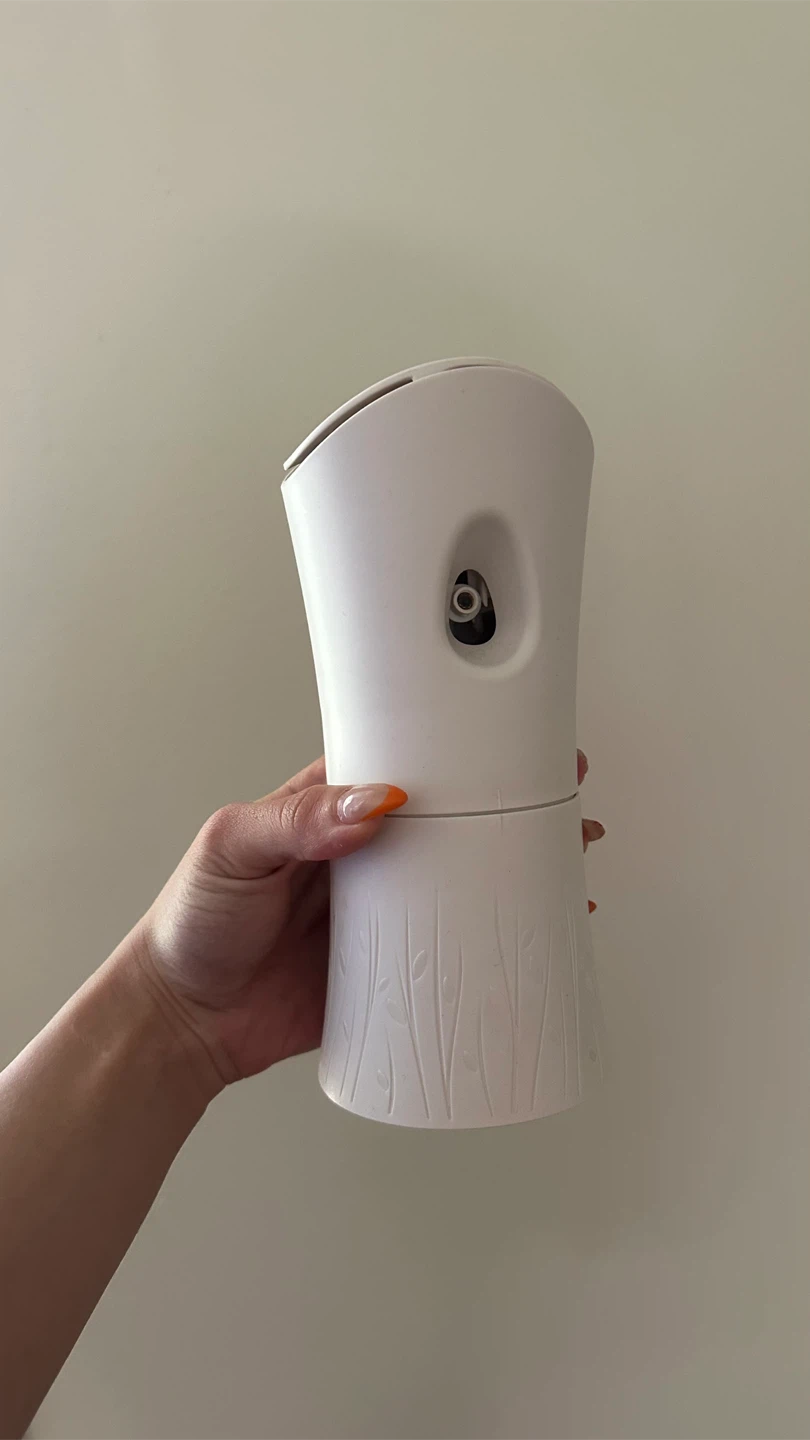 Air Wick Automatic Spray Gadget
