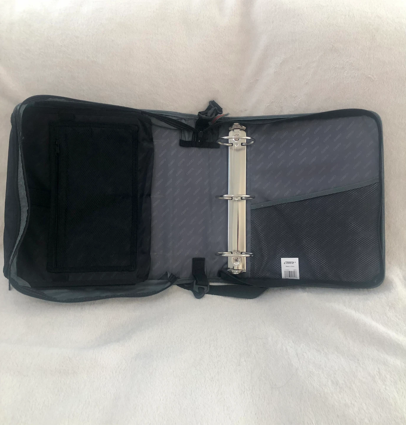 Case-it Black Zipper Binder - photo 2