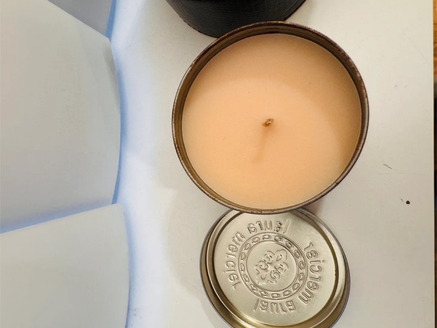 Laura Mercier Sugar Cookie Candle thumbnail
