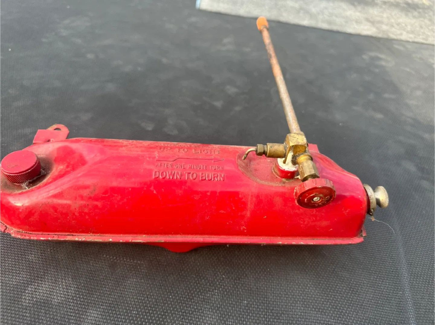 Vintage Red Coleman Fuel Tank image indicator(6)