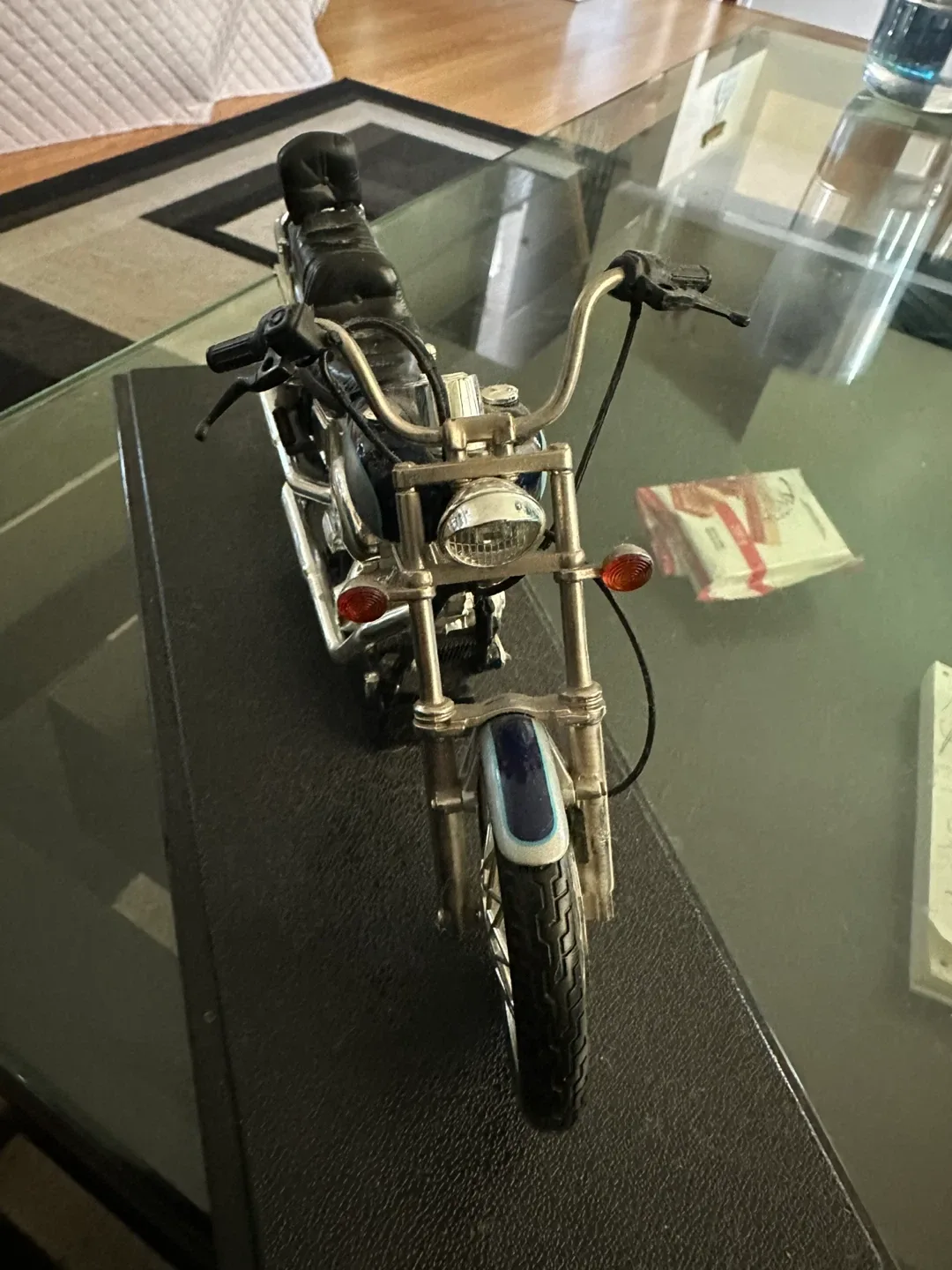 Harley-Davidson Dyna Wide Glide Motorcycle Model image indicator(2)