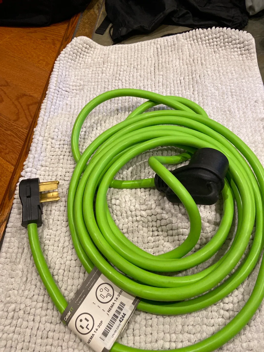 GearIT 25ft 30A Generator Power Cable - Like New! image indicator(3)