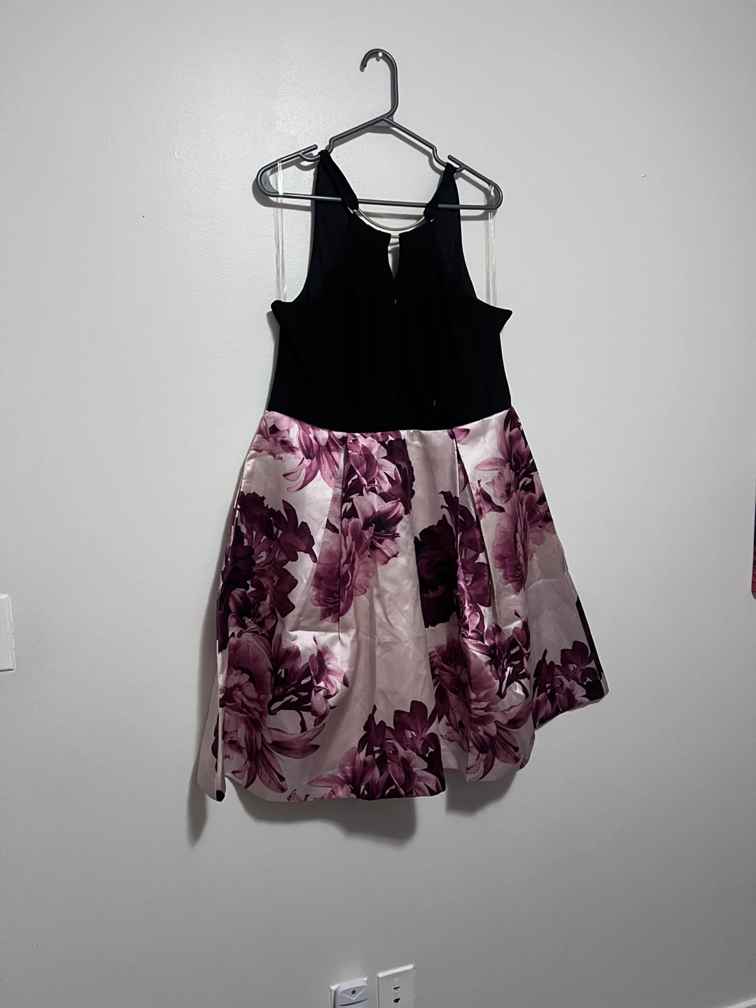 Le Chateau Dress - Black & Floral, Size XXL