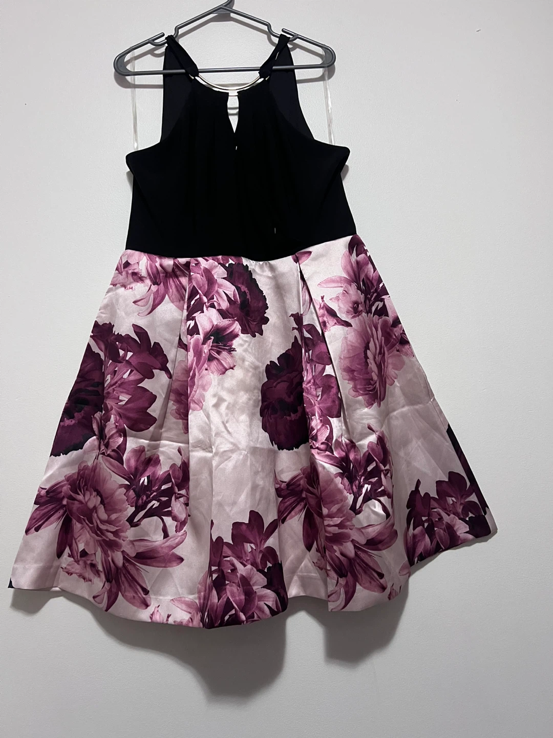 Le Chateau Dress - Black & Floral, Size XXL - photo 2