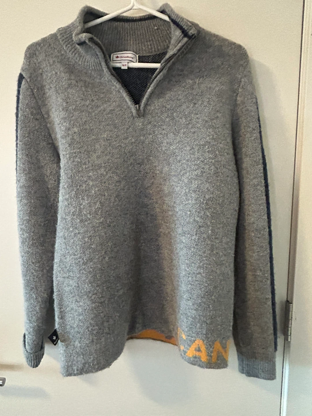 Canadian Sweater - Size S/P