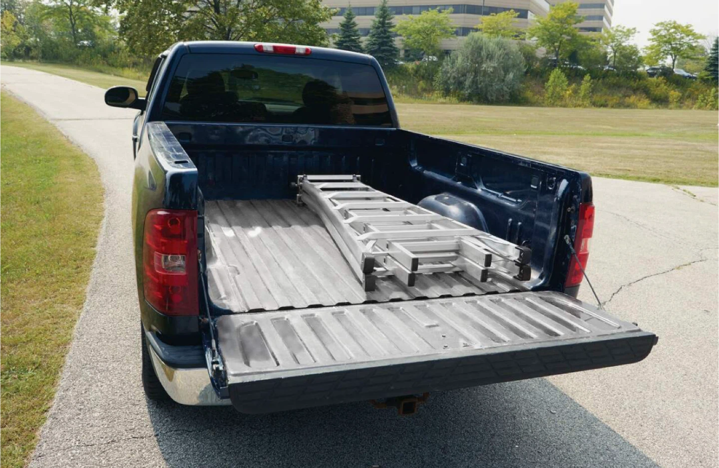 Mastercraft Aluminum Multi-Task Ladder with Shoes and Stabilizer - photo 5