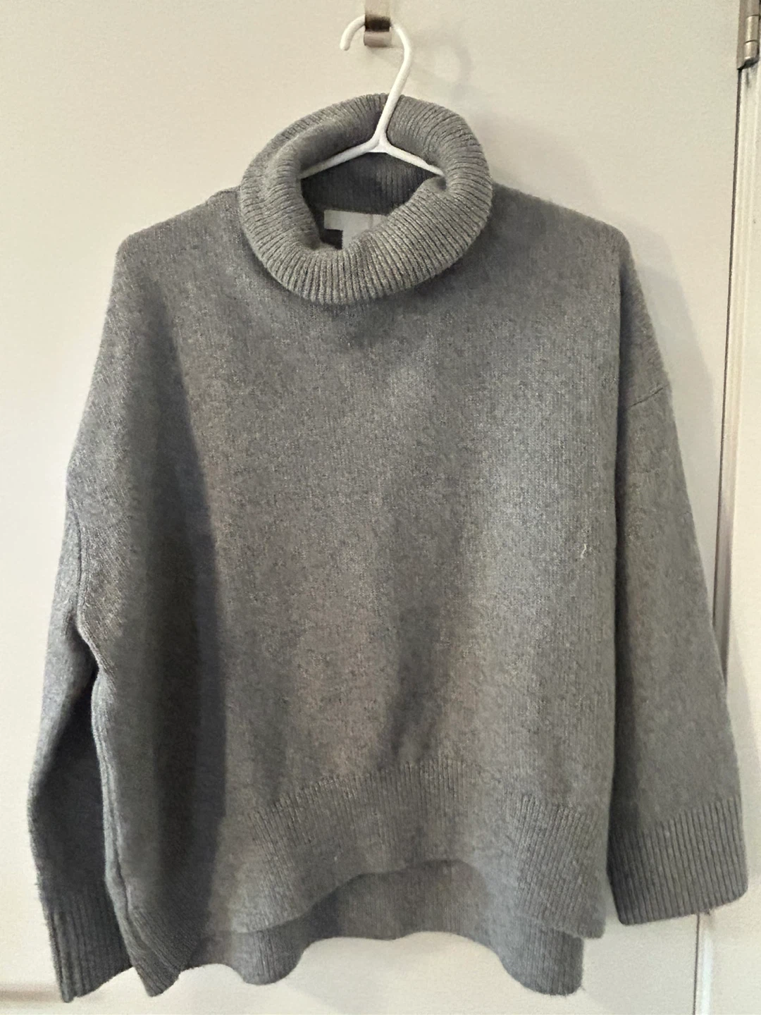 H&M Grey Turtleneck Sweater - Size S