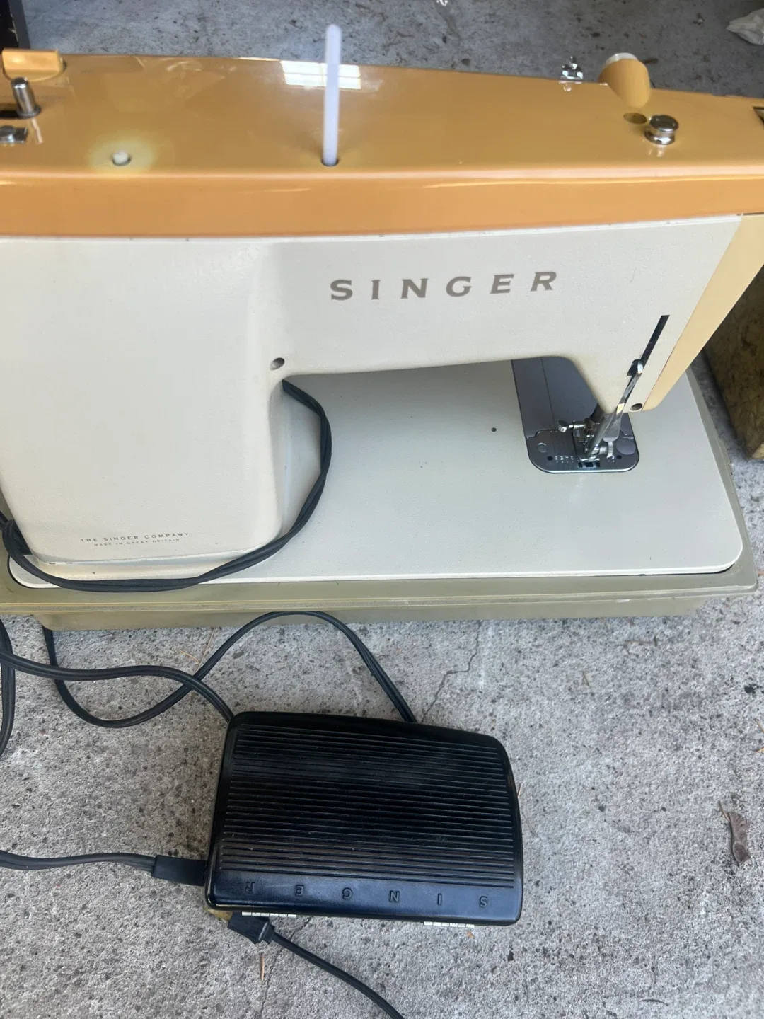 Vintage Singer Sewing Machine