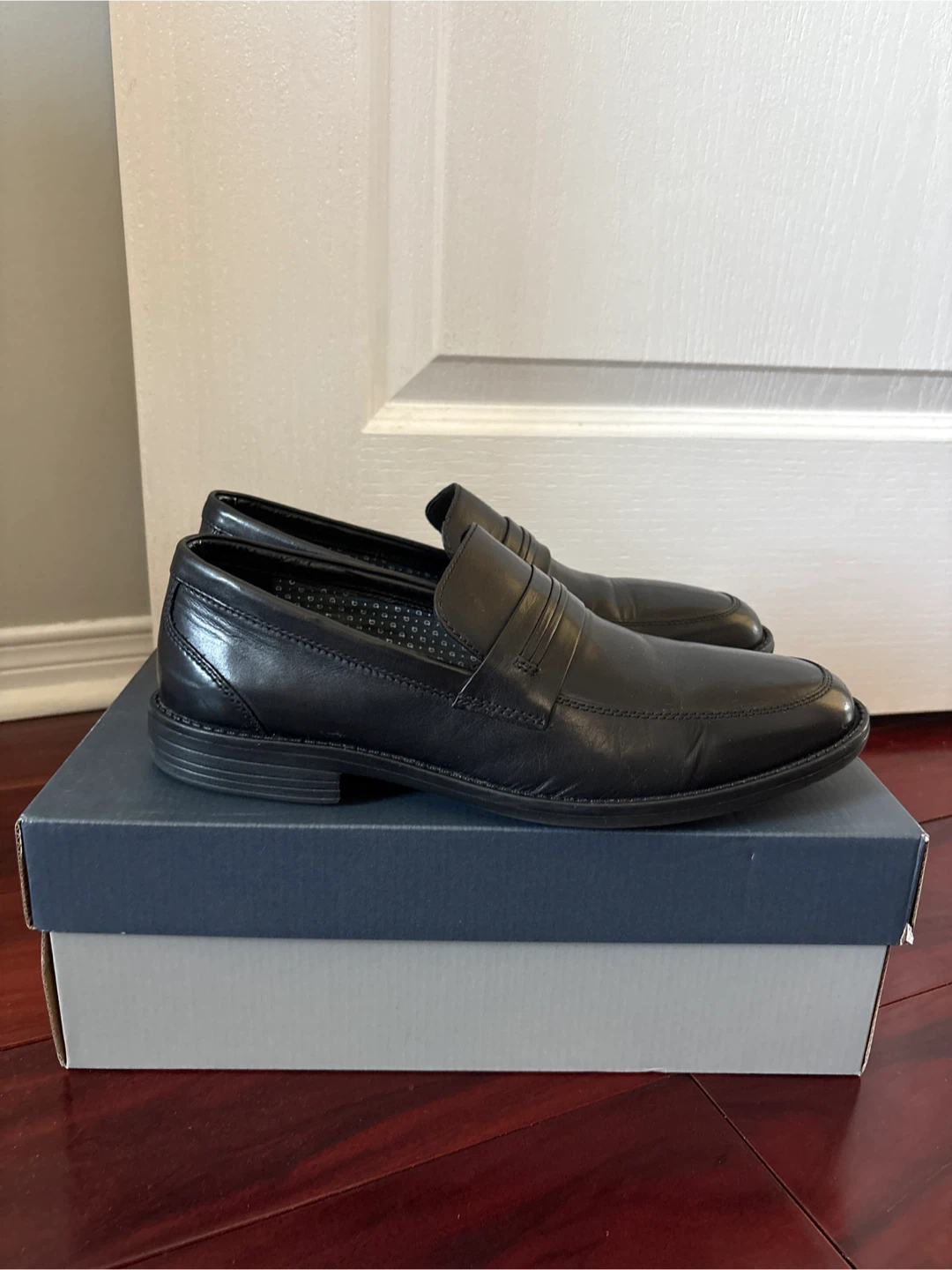 Bostonian Birkett Way Black Leather Loafers