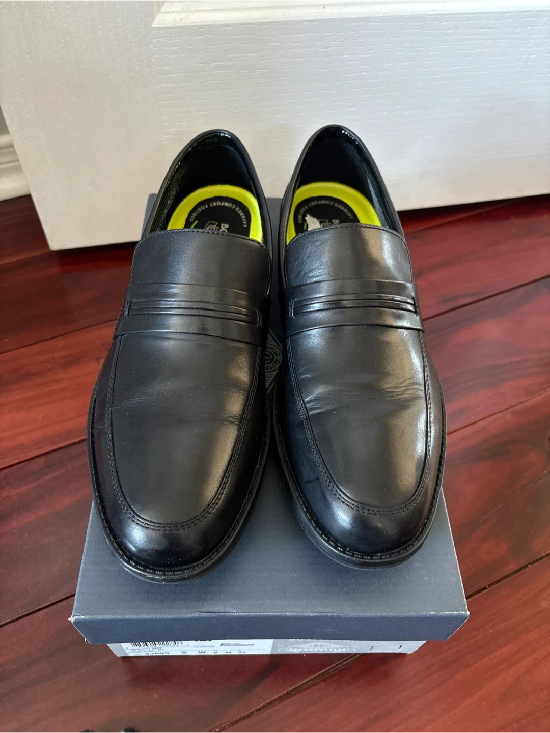 Bostonian Birkett Way Black Leather Loafers - photo 2