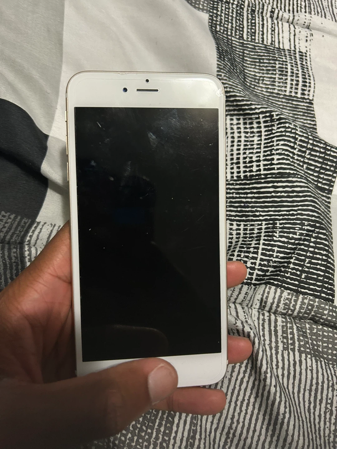 Apple iPhone 6s - Gold