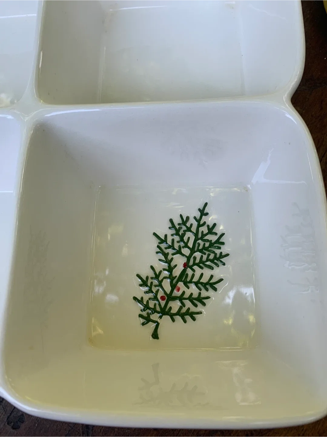 Isaac Mizrahi Wintergreens Divided Serving Dish image indicator(3)