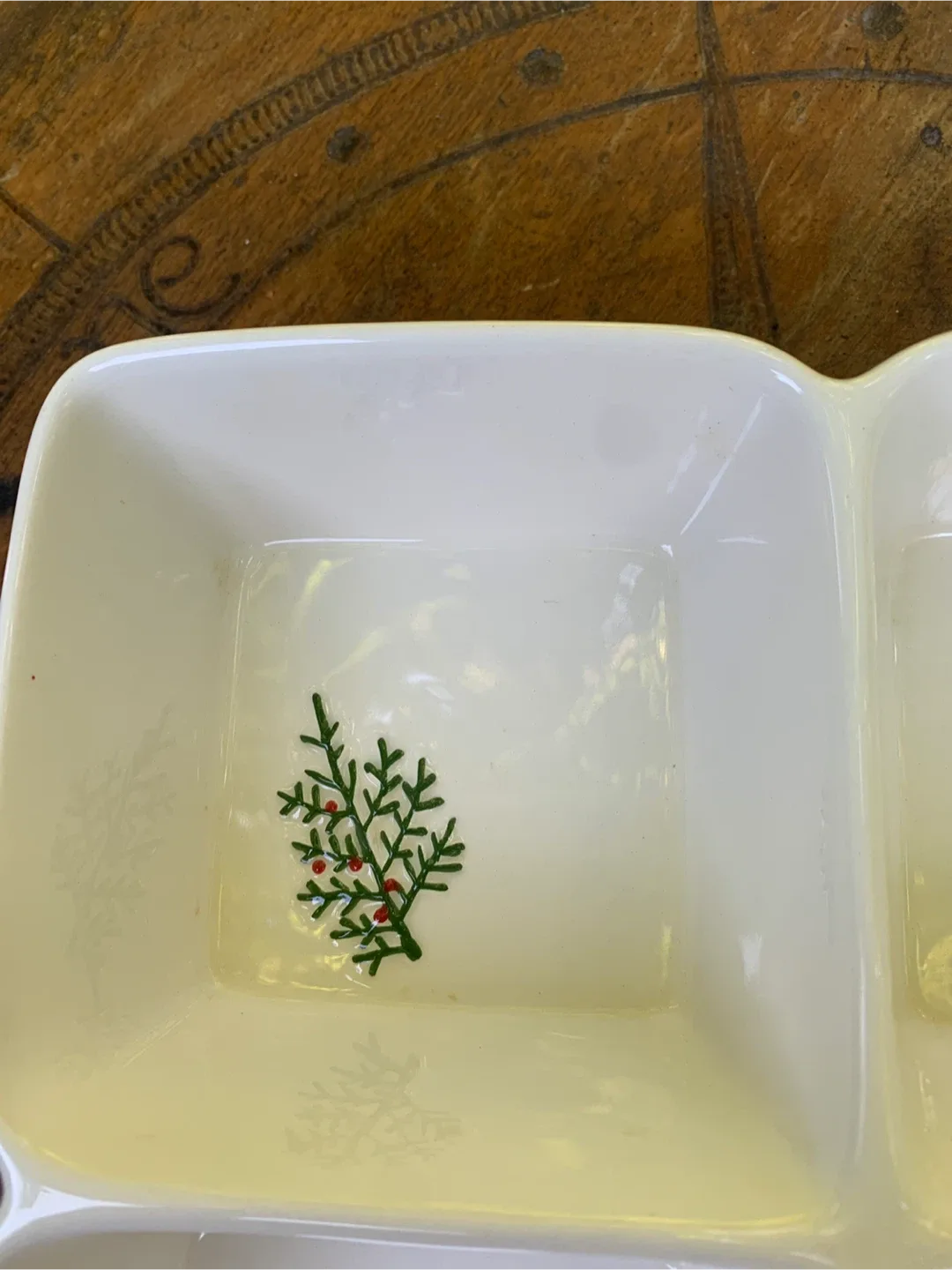 Isaac Mizrahi Wintergreens Divided Serving Dish image indicator(4)