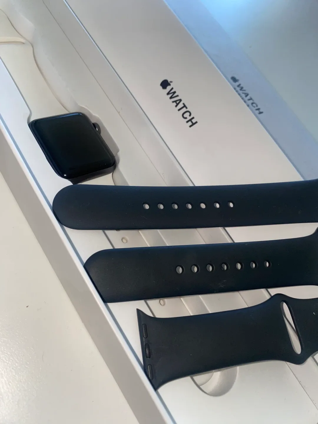 Apple Watch Series 3 – 38mm (Space Gray Aluminum) image indicator(4)