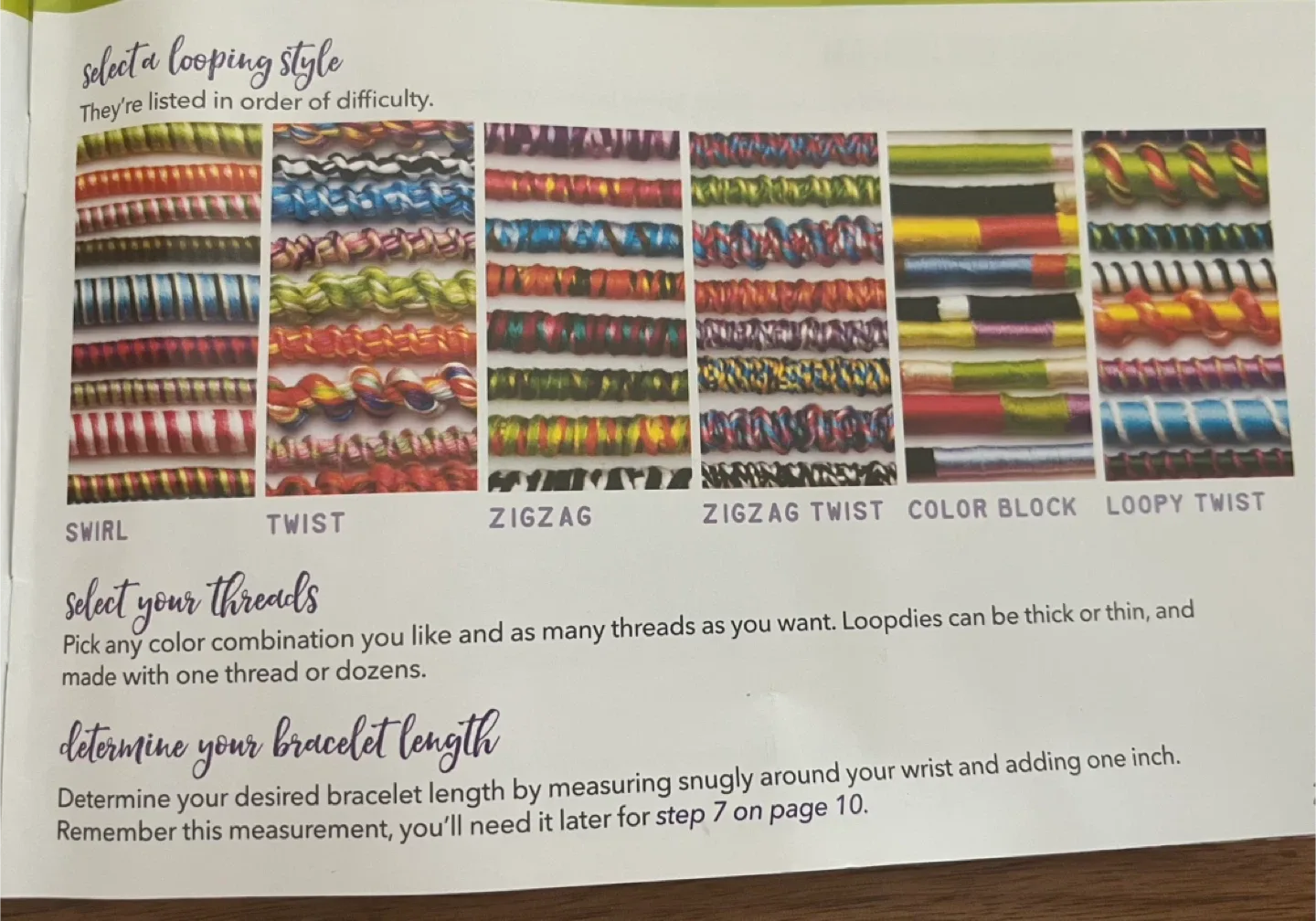 Loop-de-doo Spinning Loom Bracelet Maker Kit image indicator(5)