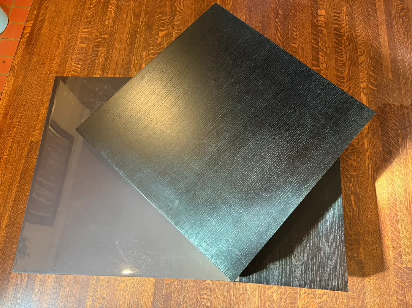 Structube Picasso Swivel Coffee Table - Black & Brown image indicator(4)