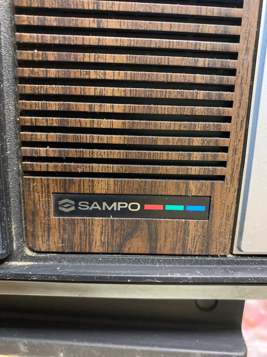 Vintage Sampo K-1941PC Television - photo 3